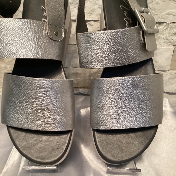 Matisse Jams Double Strap Platform Sandal - Picture 2 of 11